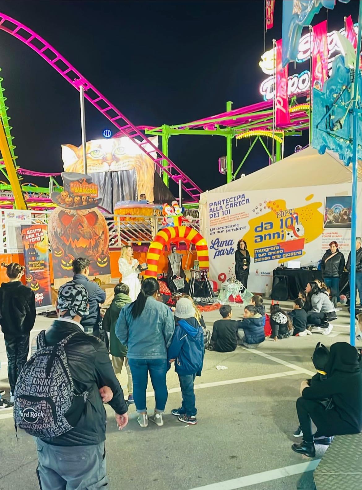 Successo ai Baracconi per la notte di Halloween: e dal 1º novembre torna la Fiera dei Morti (foto) 14 Successo ai Baracconi per la notte di Halloween: e dal 1º novembre torna la Fiera dei Morti (foto) 13