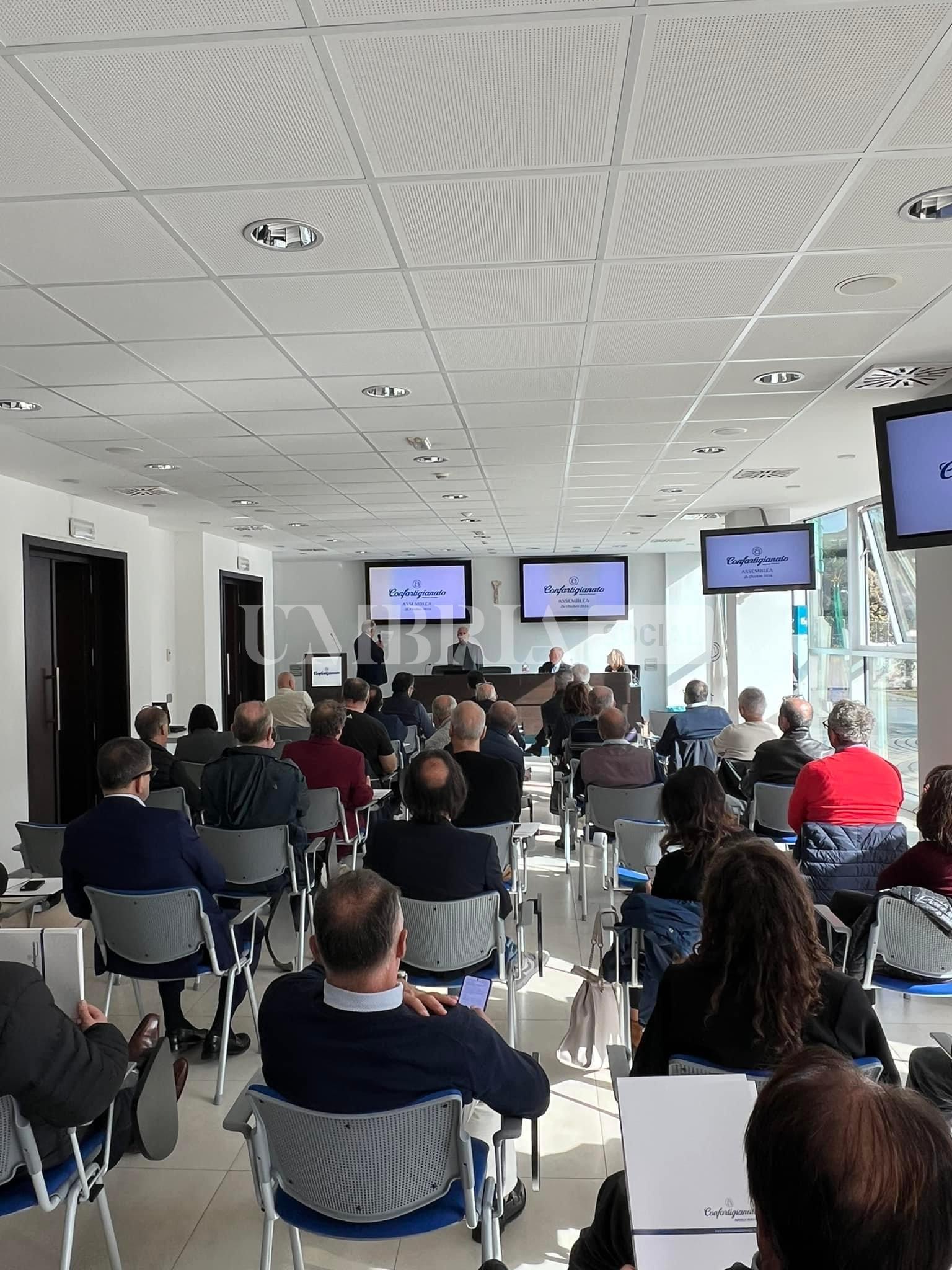 Confartigianato Imprese Perugia: Giorgio Buini eletto nuovo presidente (foto) 8 Confartigianato Imprese Perugia: Giorgio Buini eletto nuovo presidente (foto) 7