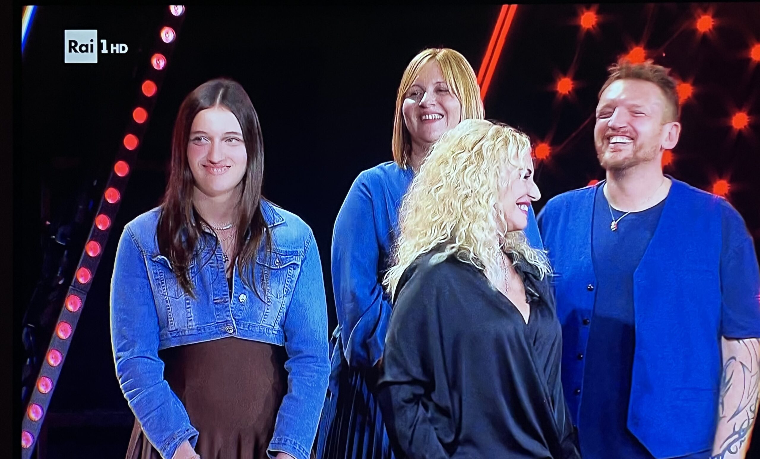 L'Umbria che canta e incanta: l'assisana Linda Loreti stupisce tutti a The Voice Kids su Rai 1 (foto+video) 5
