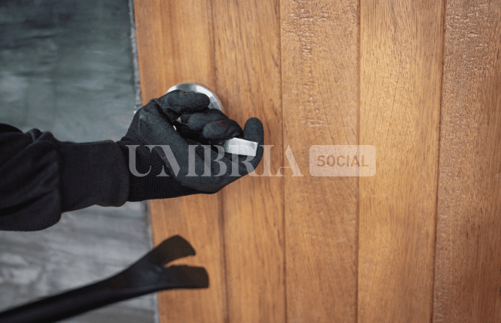 Raffica di furti ad Assisi, Spello e Bastia Umbra: i cittadini: "Serve un piano generale per la sicurezza" 2 Raffica di furti ad Assisi, Spello e Bastia Umbra: i cittadini: "Serve un piano generale per la sicurezza" 1