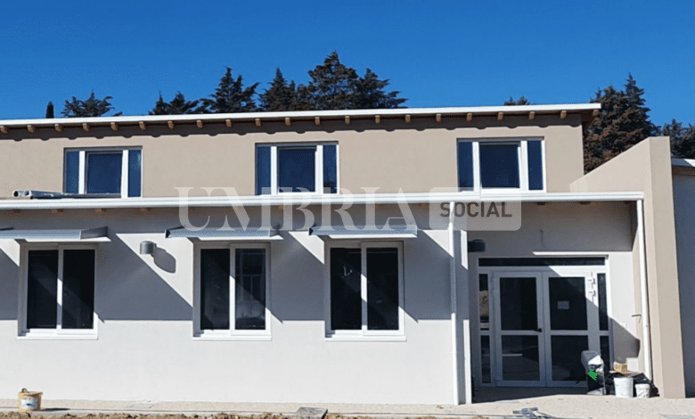 Castel Ritaldi, sindaca aggredita mentre va a votare 2 Castel Ritaldi, sindaca aggredita mentre va a votare 1