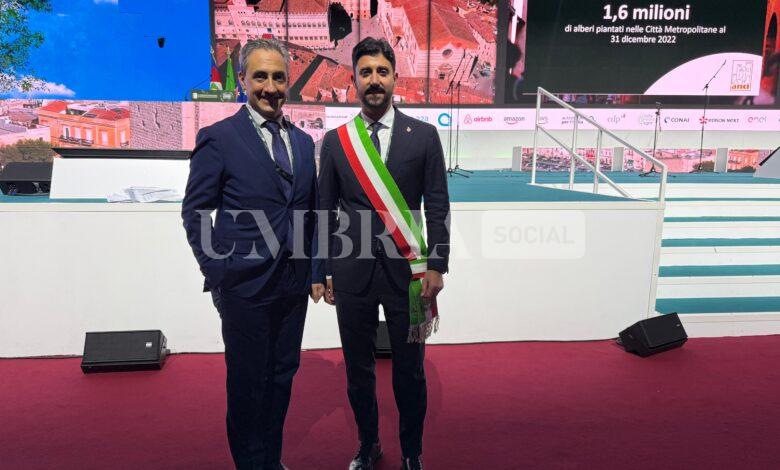 Una delegazione di circa 40 amministratori umbri all’Assemblea Anci a Torino 1