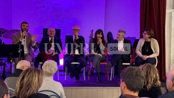 Regionali Umbria, Proietti a Perugia: “Faremo della pace la nostra bandiera” 4 Regionali Umbria, Proietti a Perugia: “Faremo della pace la nostra bandiera” 3