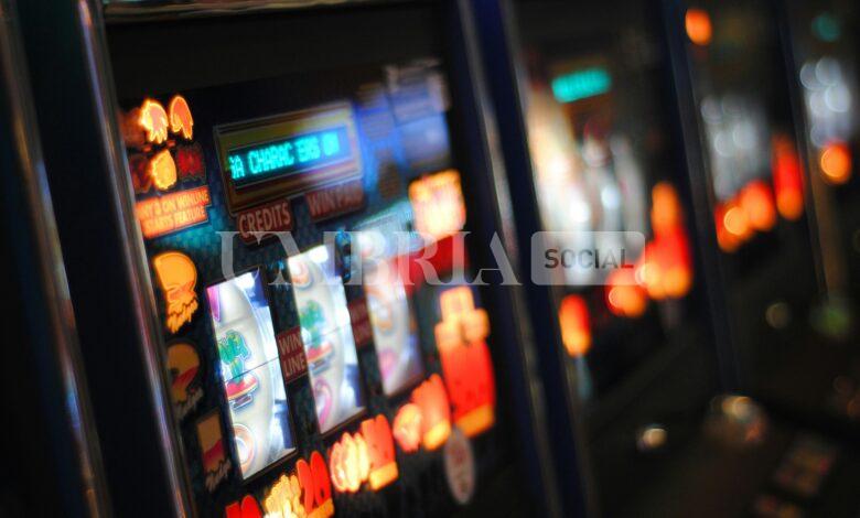 La campagna di sensibilizzazione Umbria No slot contro il gioco d’azzardo fa tappa a Gualdo Tadino 2 La campagna di sensibilizzazione Umbria No slot contro il gioco d’azzardo fa tappa a Gualdo Tadino 1