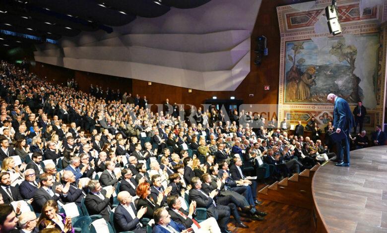 Assemblea Generale di Confindustria Umbria: celebrati gli 80 anni dell’Associazione al Lyrick di Assisi 2 Assemblea Generale di Confindustria Umbria: celebrati gli 80 anni dell’Associazione al Lyrick di Assisi 1