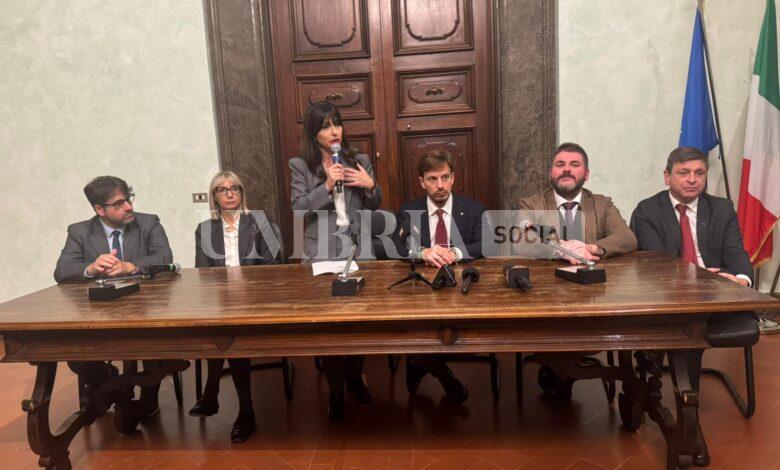 Stefania Proietti presenta la sua squadra: nomi e deleghe della giunta regionale dell'Umbria 1