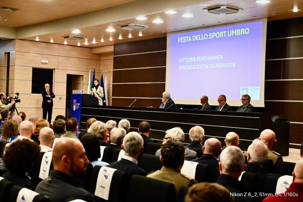 Festa dello Sport Umbro: benemerenze Coni a 63 atleti che si sono distinti nel 2024 per meriti sportivi (foto) 14 Festa dello Sport Umbro: benemerenze Coni a 63 atleti che si sono distinti nel 2024 per meriti sportivi (foto) 13