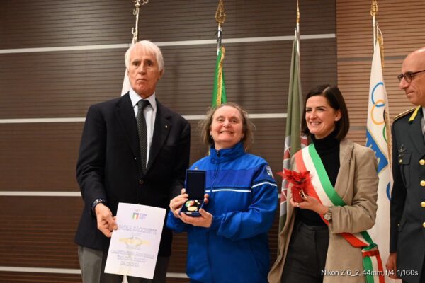Festa dello Sport Umbro: benemerenze Coni a 63 atleti che si sono distinti nel 2024 per meriti sportivi (foto) 50 Festa dello Sport Umbro: benemerenze Coni a 63 atleti che si sono distinti nel 2024 per meriti sportivi (foto) 49