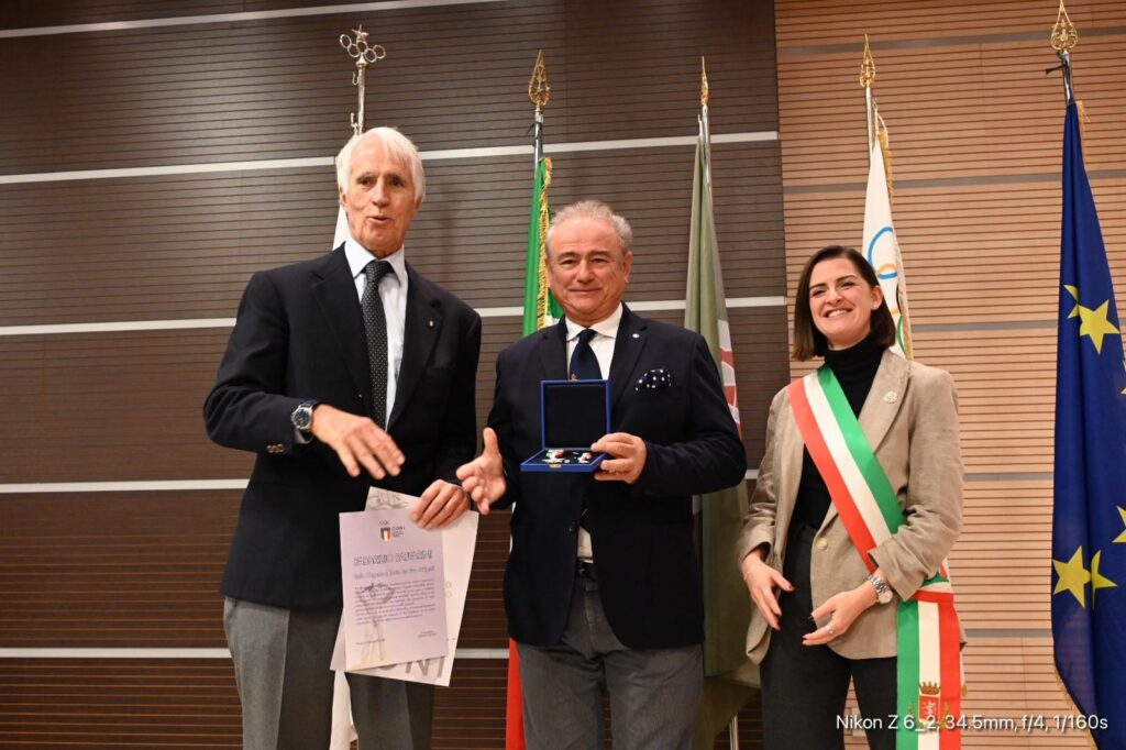 Festa dello Sport Umbro: benemerenze Coni a 63 atleti che si sono distinti nel 2024 per meriti sportivi (foto) 24 Festa dello Sport Umbro: benemerenze Coni a 63 atleti che si sono distinti nel 2024 per meriti sportivi (foto) 23