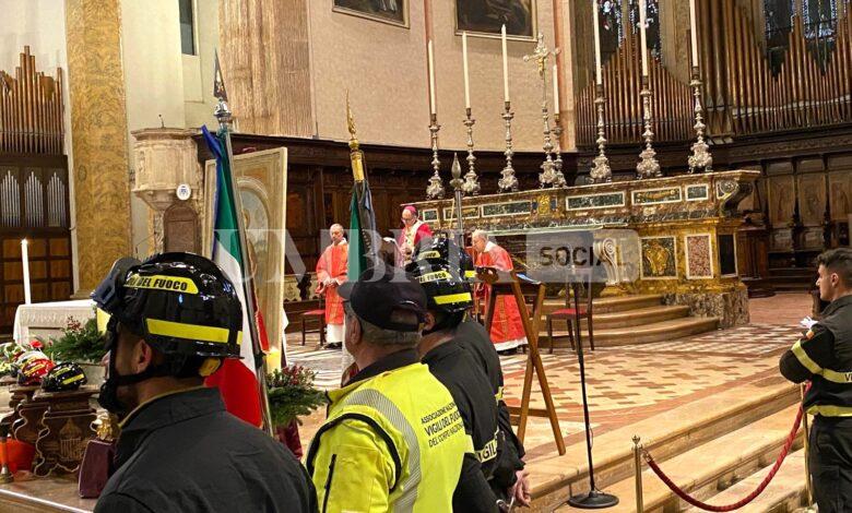 L'Umbria omaggia i vigili del fuoco per la loro patrona, Santa Barbara 2 L'Umbria omaggia i vigili del fuoco per la loro patrona, Santa Barbara 1