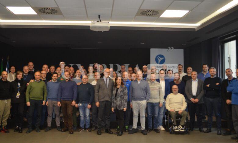 Umbragroup amplia l’opportunità di azionariato diffuso: 40 collaboratori diventano azionisti 2 Umbragroup amplia l’opportunità di azionariato diffuso: 40 collaboratori diventano azionisti 1