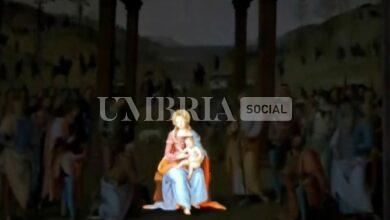 Natale a Città della Pieve è un'esperienza immersiva nel “Presepe dipinto più grande del mondo” 6 Natale a Città della Pieve è un'esperienza immersiva nel “Presepe dipinto più grande del mondo” 5