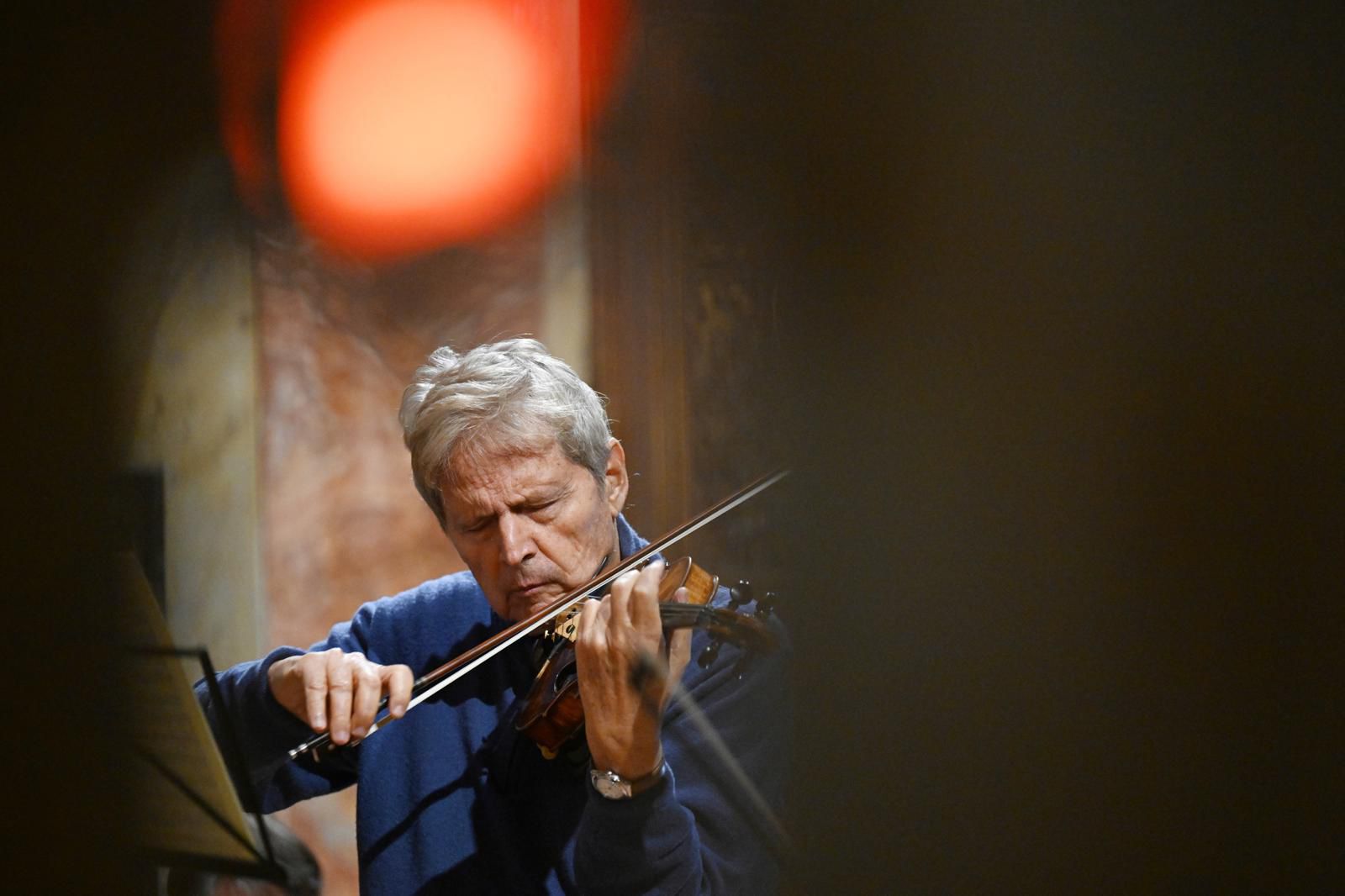 Uto Ughi e il suo amore per l’Umbria: Basilica di San Pietro gremita per il concerto del grande violinista (foto) 18 Uto Ughi e il suo amore per l’Umbria: Basilica di San Pietro gremita per il concerto del grande violinista (foto) 17