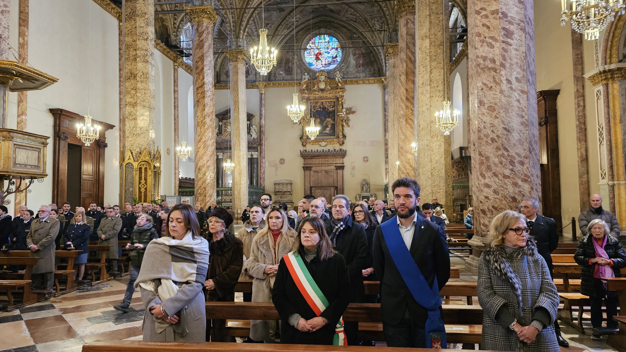 Celebrata a Perugia dal monsignor Maffeis la messa interforze (foto) 13