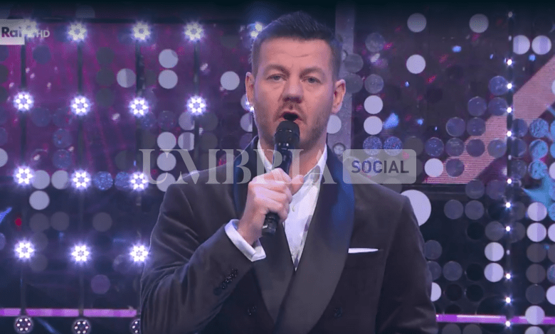 Brunello Cucinelli, l'orgoglio umbro veste Alessandro Cattelan a Sanremo Giovani 1