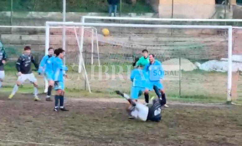 L'eurogol di Gabriele Venarucci virale sui social: il video della prodezza 'made in Umbria' oltre ai confini nazionali (video) 2 L'eurogol di Gabriele Venarucci virale sui social: il video della prodezza 'made in Umbria' oltre ai confini nazionali (video) 1