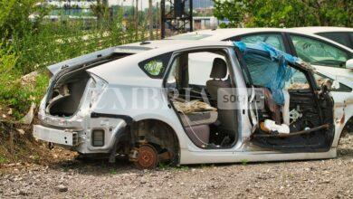 Area con mezzi da rottamare, rifiuti speciali e pericolosi: nello spoletino denunciato il titolare 16 Area con mezzi da rottamare, rifiuti speciali e pericolosi: nello spoletino denunciato il titolare 15