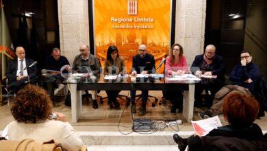 Osservatorio Regionale Appalti: "Bene l’impegno di Regione ed ANCI Umbria su adeguamento contratti tra enti locali e cooperative sociali" 22 Osservatorio Regionale Appalti: "Bene l’impegno di Regione ed ANCI Umbria su adeguamento contratti tra enti locali e cooperative sociali" 21