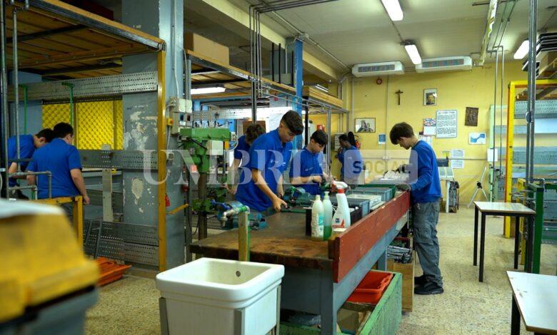 Percorsi formativi professionalizzanti, da oggi si aprono le iscrizioni dei corsi del Consorzio Sul 2 Percorsi formativi professionalizzanti, da oggi si aprono le iscrizioni dei corsi del Consorzio Sul 1