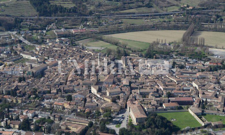 Come migliorare la città? L’Inner Wheel di Città di Castello lo chiede ai giovani con un concorso patrocinato dal Comune 2 Come migliorare la città? L’Inner Wheel di Città di Castello lo chiede ai giovani con un concorso patrocinato dal Comune 1