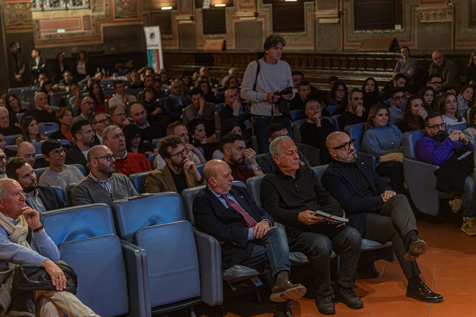 Leadership, Julio Velasco: "Il 'capo' deve guidare gli altri e deve convincerli: per farlo bisogna essere se stessi" (foto) 15