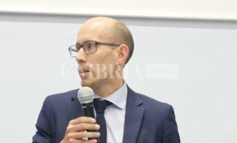 Sanità, Emanuele Ciotti nominato direttore generale dell'Azienda Usl Umbria1 2 Sanità, Emanuele Ciotti nominato direttore generale dell'Azienda Usl Umbria1 1