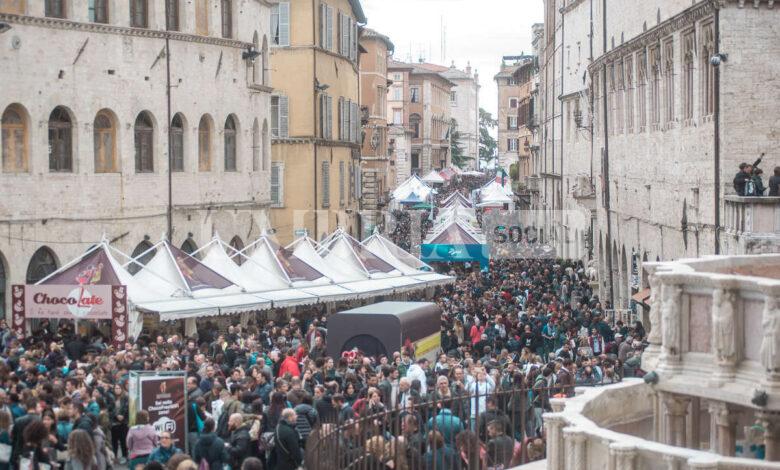 Eurochocolate 2024, +116% di spesa e boom di turisti: indagine Camera di commercio dell'Umbria-Isnart-Mastercard 2 Eurochocolate 2024, +116% di spesa e boom di turisti: indagine Camera di commercio dell'Umbria-Isnart-Mastercard 1