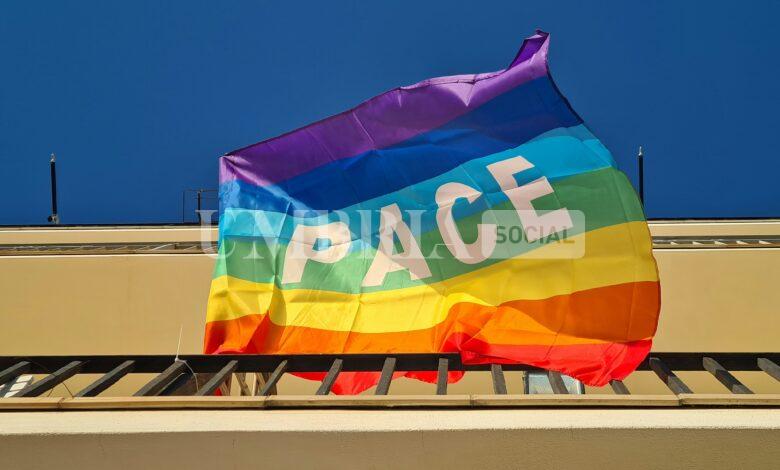 L’Umbria rinnova l’impegno per la pace con una fiaccolata dedicata anche a Papa Francesco 1