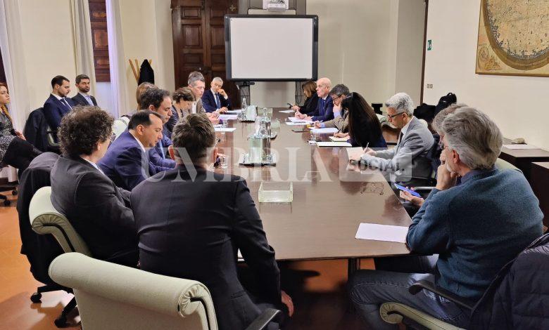 In Regione un incontro per trasporti e infastrutture utili a Giubileo e ottocentenario francescano 2 In Regione un incontro per trasporti e infastrutture utili a Giubileo e ottocentenario francescano 1