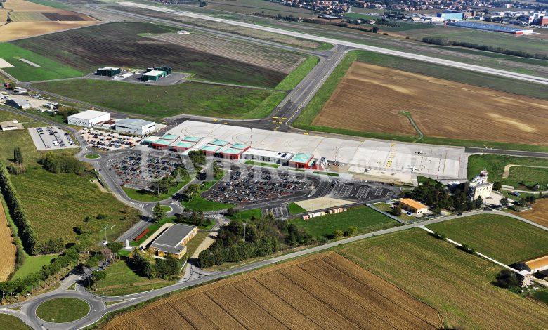 Aeroporto dell’Umbria, traffico in forte crescita con un +23% nel primo trimestre. Ad aprile trend da record 2 Aeroporto dell’Umbria, traffico in forte crescita con un +23% nel primo trimestre. Ad aprile trend da record 1