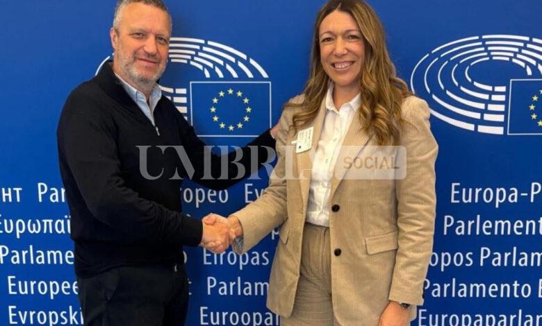 L’Umbra Carlotta Caponi a Bruxelles a confronto con l’Eurodeputato Tosi 2 L’Umbra Carlotta Caponi a Bruxelles a confronto con l’Eurodeputato Tosi 1