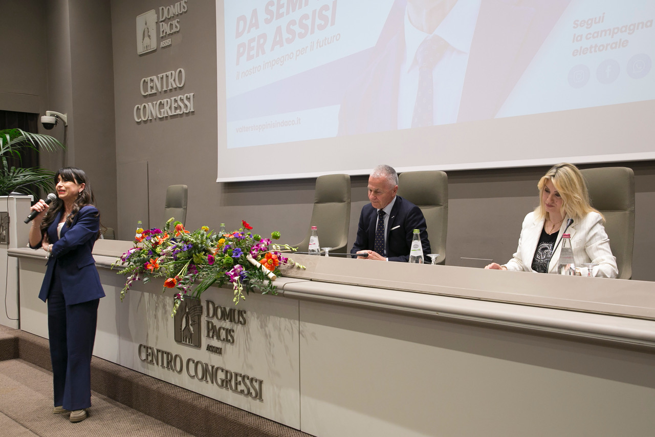 Assisi al voto, centrosinistra e Proietti presentano Stoppini candidato sindaco (foto) 15