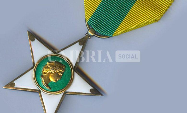 Festa del Lavoro 2025: quattordici umbri insigniti della “Stella al Merito” 2 Festa del Lavoro 2025: quattordici umbri insigniti della “Stella al Merito” 1