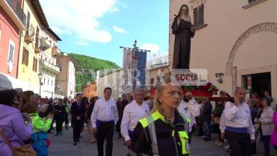 Cascia si accende per Santa Rita: una settimana di fede, incontri e spettacolo nel nome della speranza 22 Cascia si accende per Santa Rita: una settimana di fede, incontri e spettacolo nel nome della speranza 21