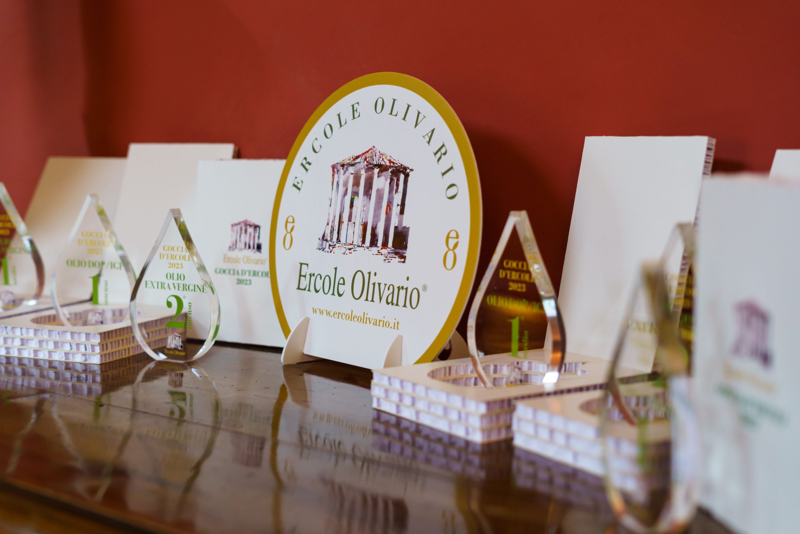 Ercole Olivario 2025: premiate a Perugia le eccellenze dell’olio extravergine italiano 14 Ercole Olivario 2025: premiate a Perugia le eccellenze dell’olio extravergine italiano 13