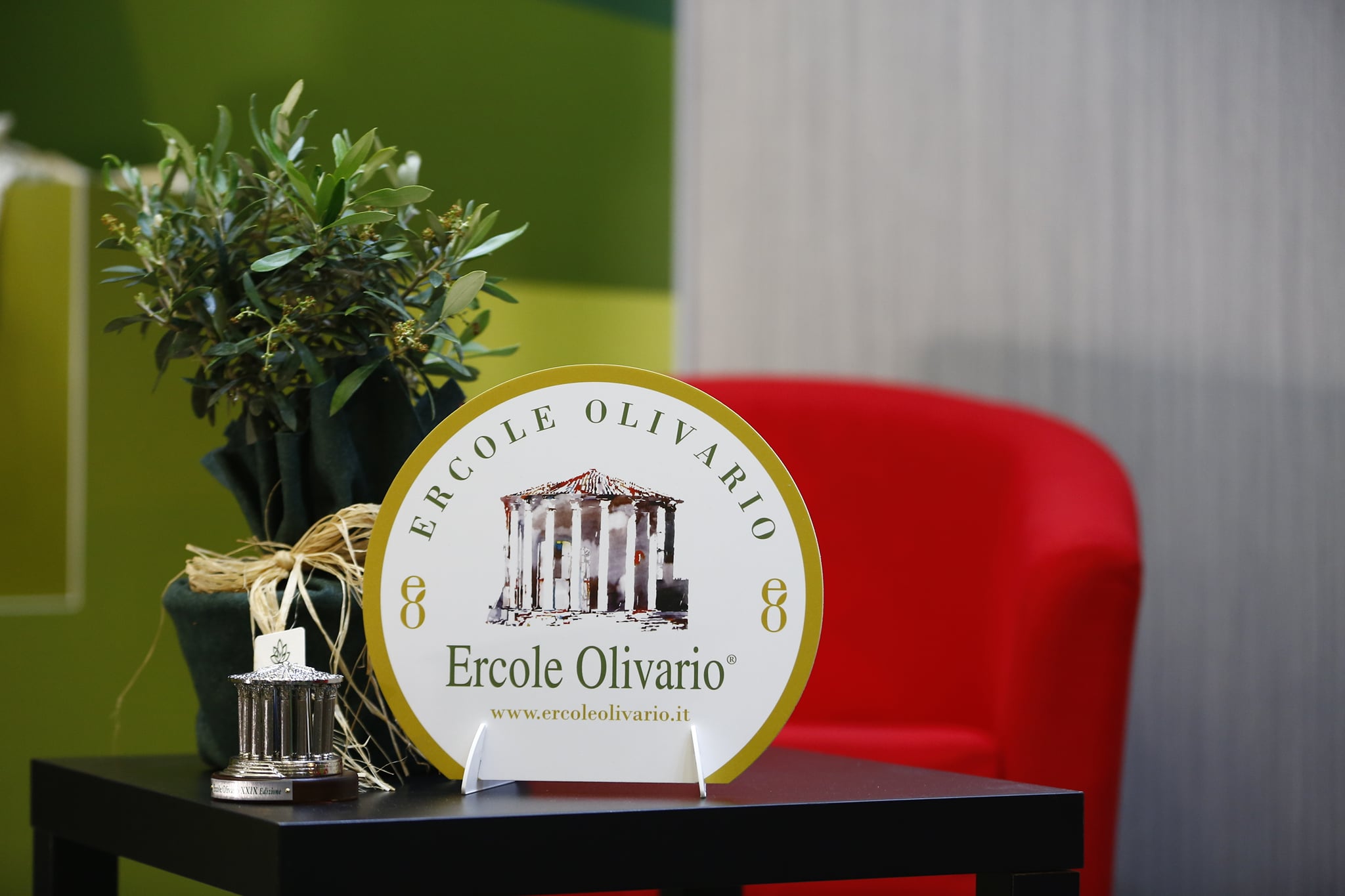 Ercole Olivario 2025: premiate a Perugia le eccellenze dell’olio extravergine italiano 18 Ercole Olivario 2025: premiate a Perugia le eccellenze dell’olio extravergine italiano 17