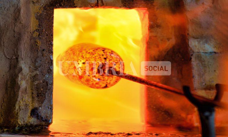 L'arte del vetro incanta Piegaro: fuoco e creatività nel cuore dell’Umbria 1