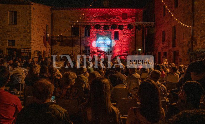 Tutto pronto per le quattro serate di Cambio Festival 2025 a Palazzo di Assisi: il programma dal 2 al 5 luglio 2 Tutto pronto per le quattro serate di Cambio Festival 2025 a Palazzo di Assisi: il programma dal 2 al 5 luglio 1