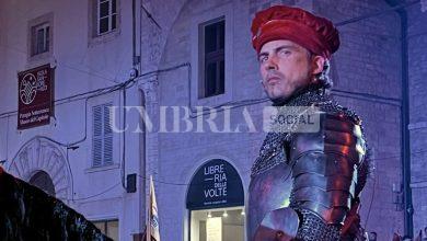 Perugia1416, grande folla sabato sera per l’ingresso di Braccio Fortebracci in Piazza IV Novembre (foto) 3