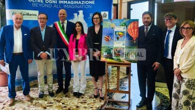 L’Umbria decolla con il Balloon Grand Prix: presentato a San Marino il francobollo celebrativo 2025 22 L’Umbria decolla con il Balloon Grand Prix: presentato a San Marino il francobollo celebrativo 2025 21
