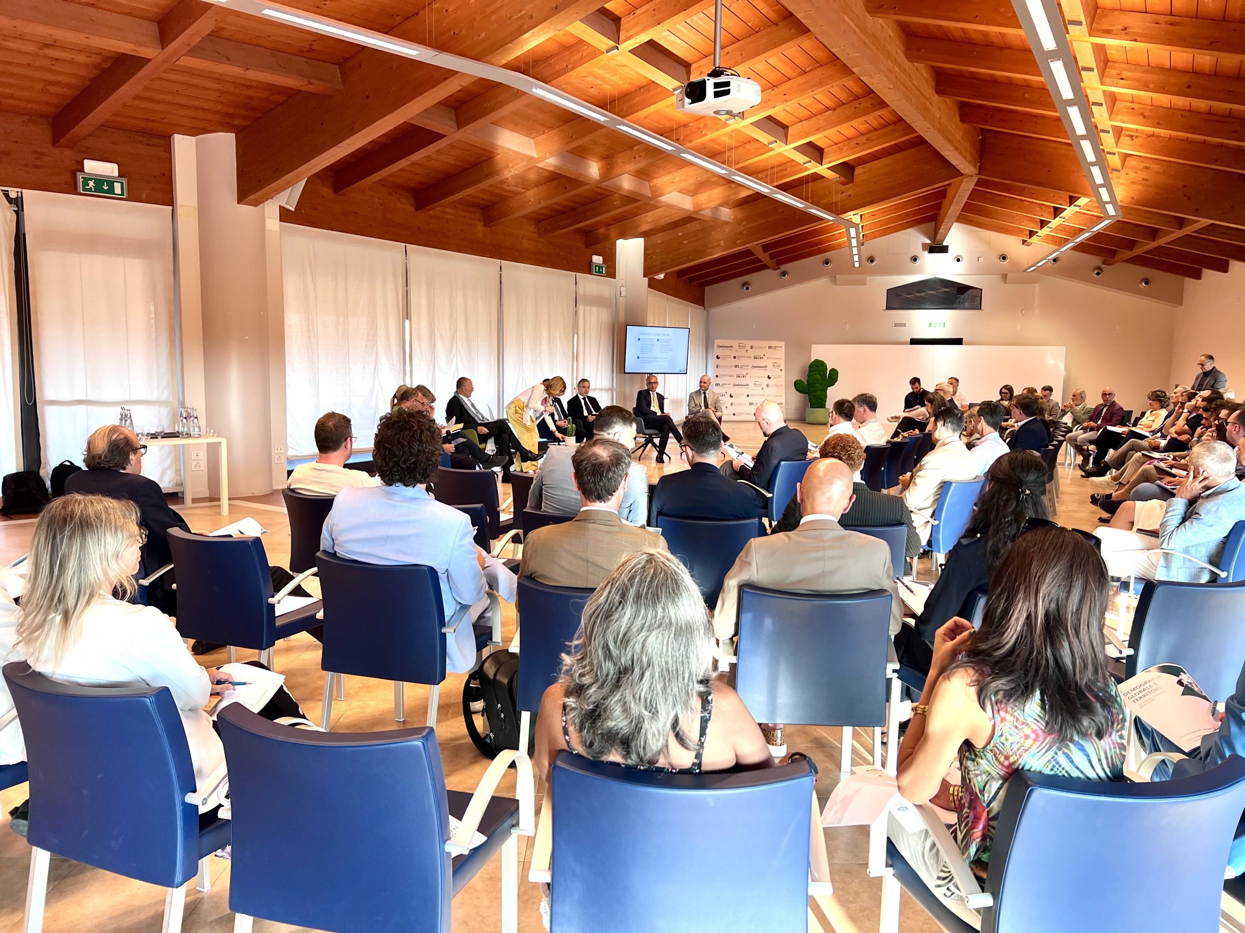 Aziende umbre a confronto su “Demografia Globale e Territori: un dialogo necessario per il futuro” (foto+interviste video) 12