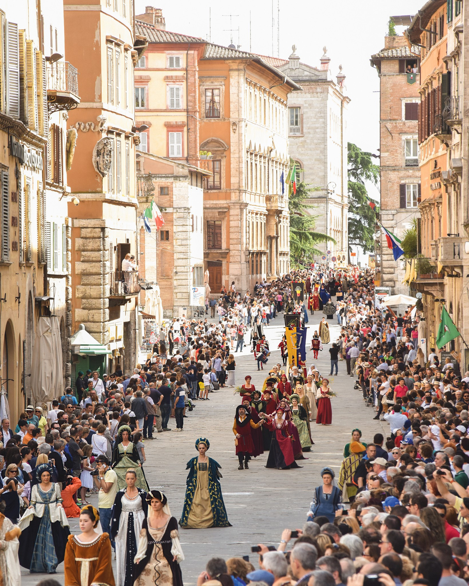 Perugia1416: dal 13 al 15 giugno il capoluogo si tuffa nella storia con la 10° edizione 9