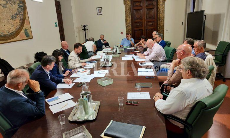 Primo tavolo Regione-Province, la presidente Proietti: “Oggi si apre un nuovo corso" 2 Primo tavolo Regione-Province, la presidente Proietti: “Oggi si apre un nuovo corso" 1