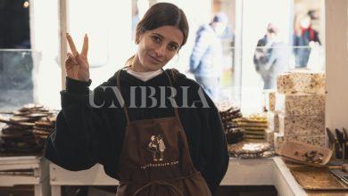 Eurochocolate 2025 cerca personale: aperte le selezioni per 400 tra venditori, promoter, hostess, standisti e animatori 16 Eurochocolate 2025 cerca personale: aperte le selezioni per 400 tra venditori, promoter, hostess, standisti e animatori 15