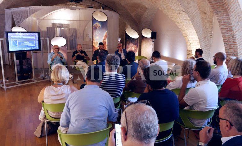 Costruire il welfare del futuro: proposte e visioni dalla cooperazione umbra 2 Costruire il welfare del futuro: proposte e visioni dalla cooperazione umbra 1