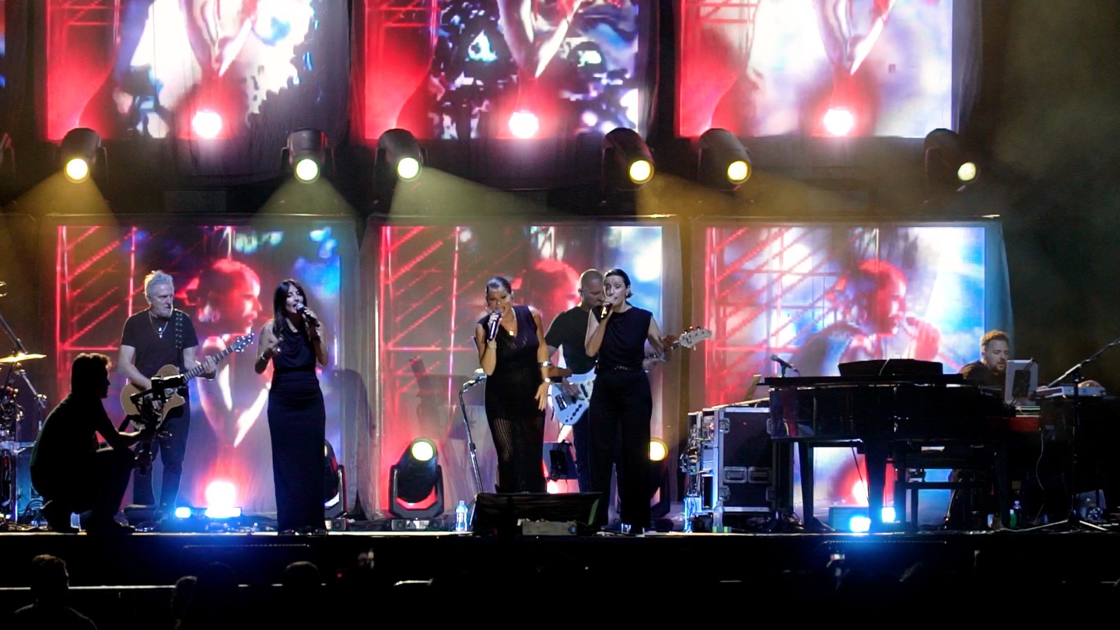 Alessandra Amoroso torna a Musica per i borghi: live da 3.500 spettatori (foto) 7