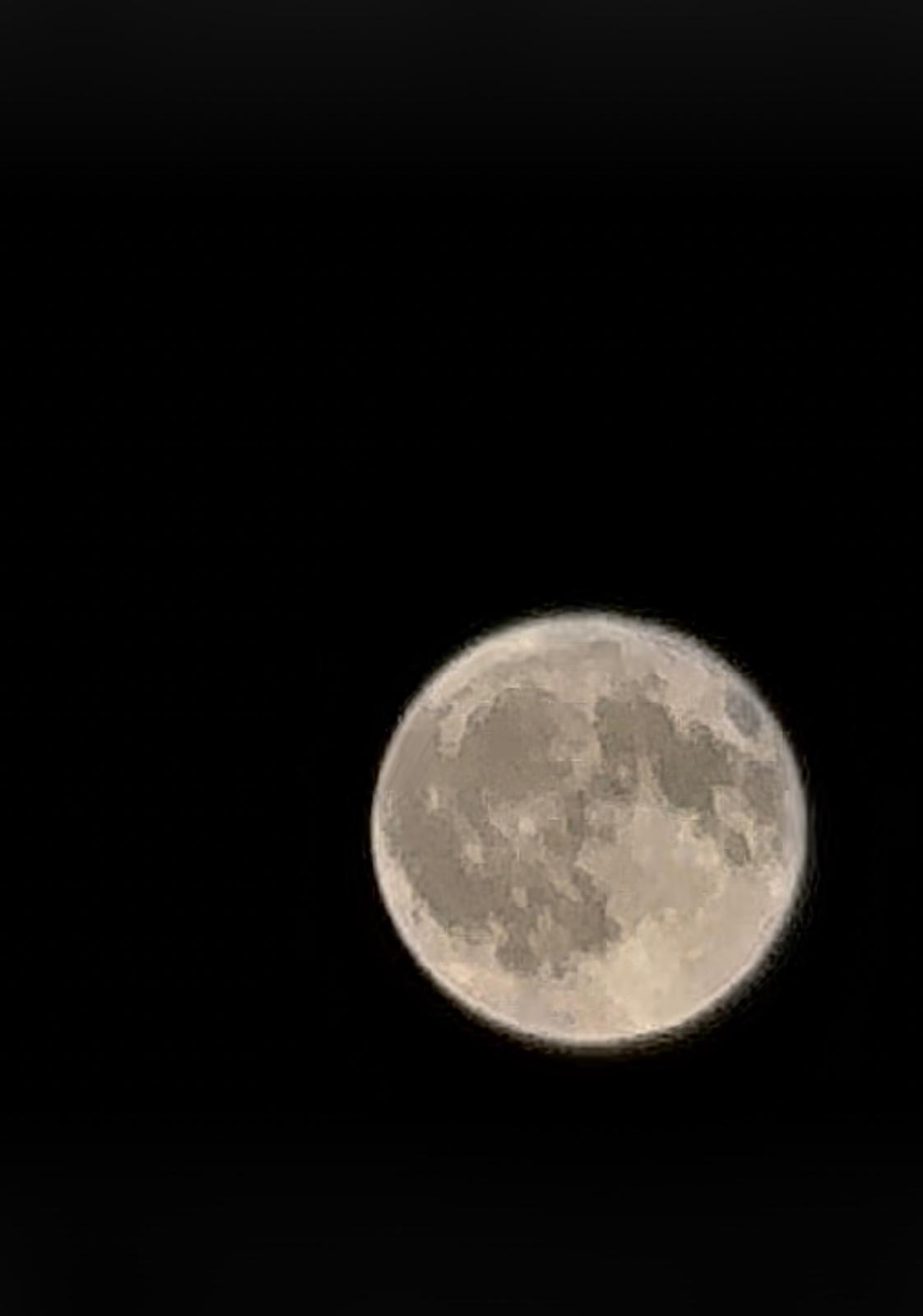 La splendida Luna dello Storione illumina la notte fra il 9 e il 10 agosto (foto) 15