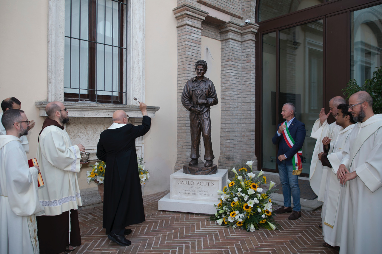 Tutto pronto ad Assisi e Roma per la canonizzazione di Acutis 28 Tutto pronto ad Assisi e Roma per la canonizzazione di Acutis 27