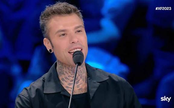 Fedez canta contro San Carlo Acutis, è polemica sui social e non solo 1