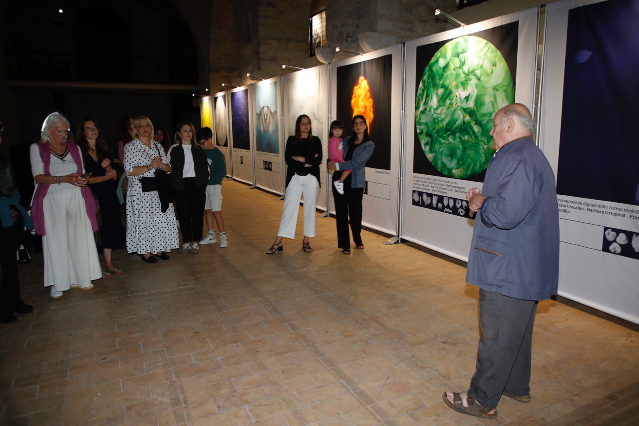 Cantico delle Creature, ad Assisi inaugurata la mostra-evento multisensoriale di Guido Dettoni (foto) 8 Cantico delle Creature, ad Assisi inaugurata la mostra-evento multisensoriale di Guido Dettoni (foto) 7